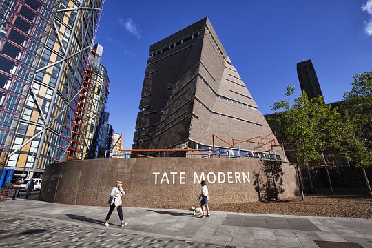 Tour the Tate Modern