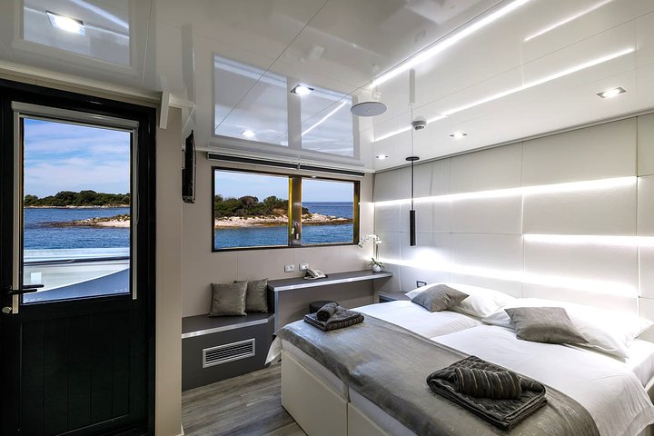CabinsMyWish111maindeck