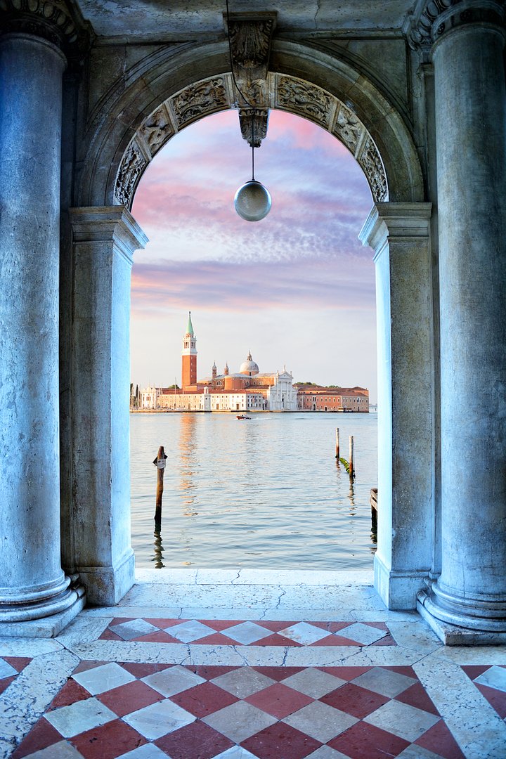 iStock1302941650