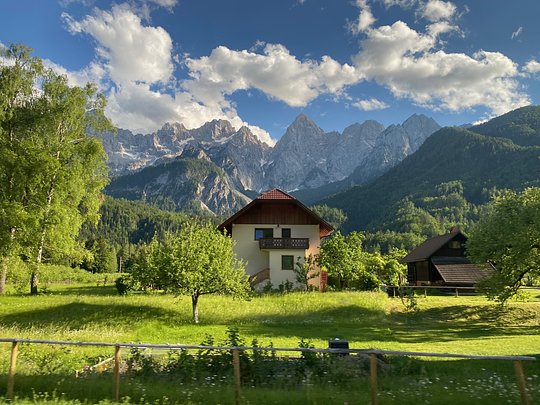 Experience stunning beauty  & welcoming hospitality