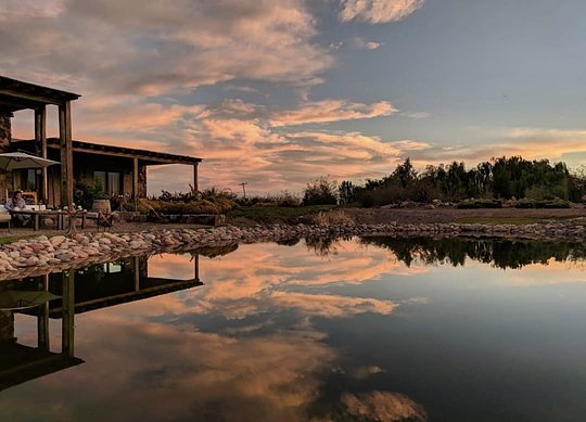 Friday @ 5-8/30pm - Sunset drinks and music @Gimenez Riili