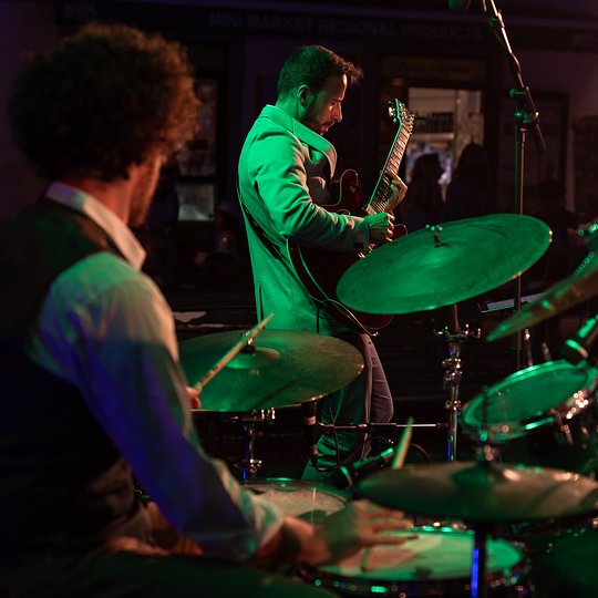 Hire Bands & Solo Acts