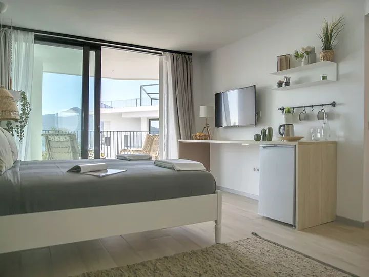 superior_double_room_seaview_5