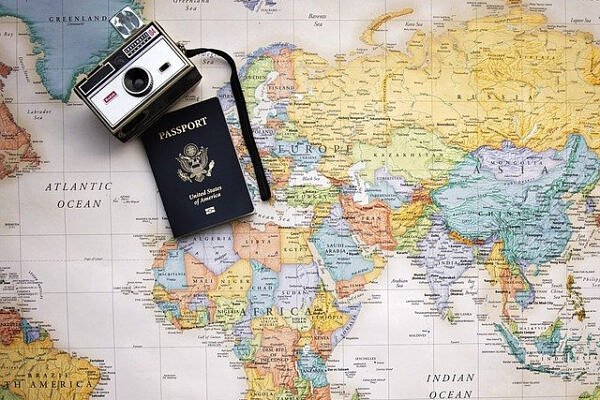 passport2714675_6401600x400