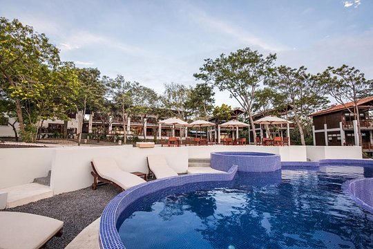Pacaya Lodge