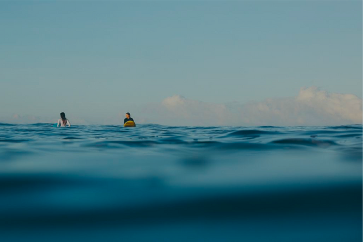 mindfulwavessurfcoachingoceanwomen1