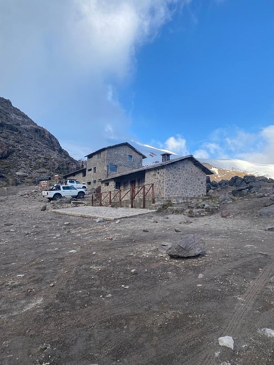 Ruales Oleas Berge Refuge, 4600m