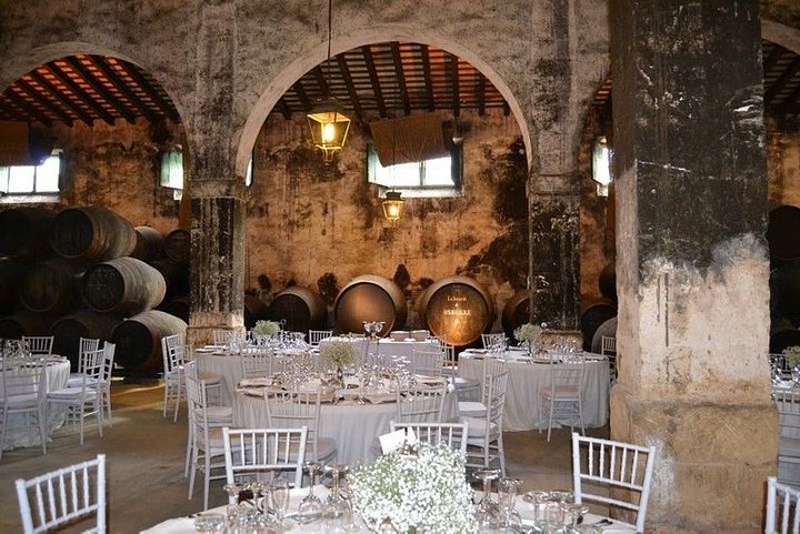 typesofweddingvenuesinspainwineriesandbodegas