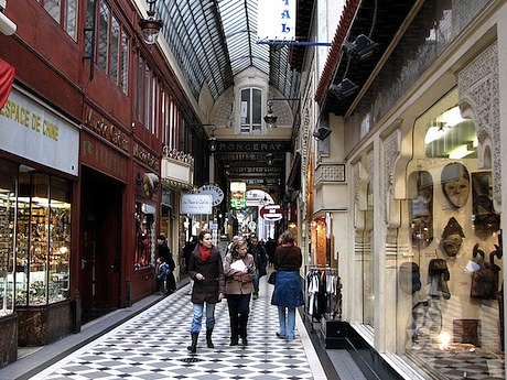 12_6_parisshoppers_toddmecklem11
